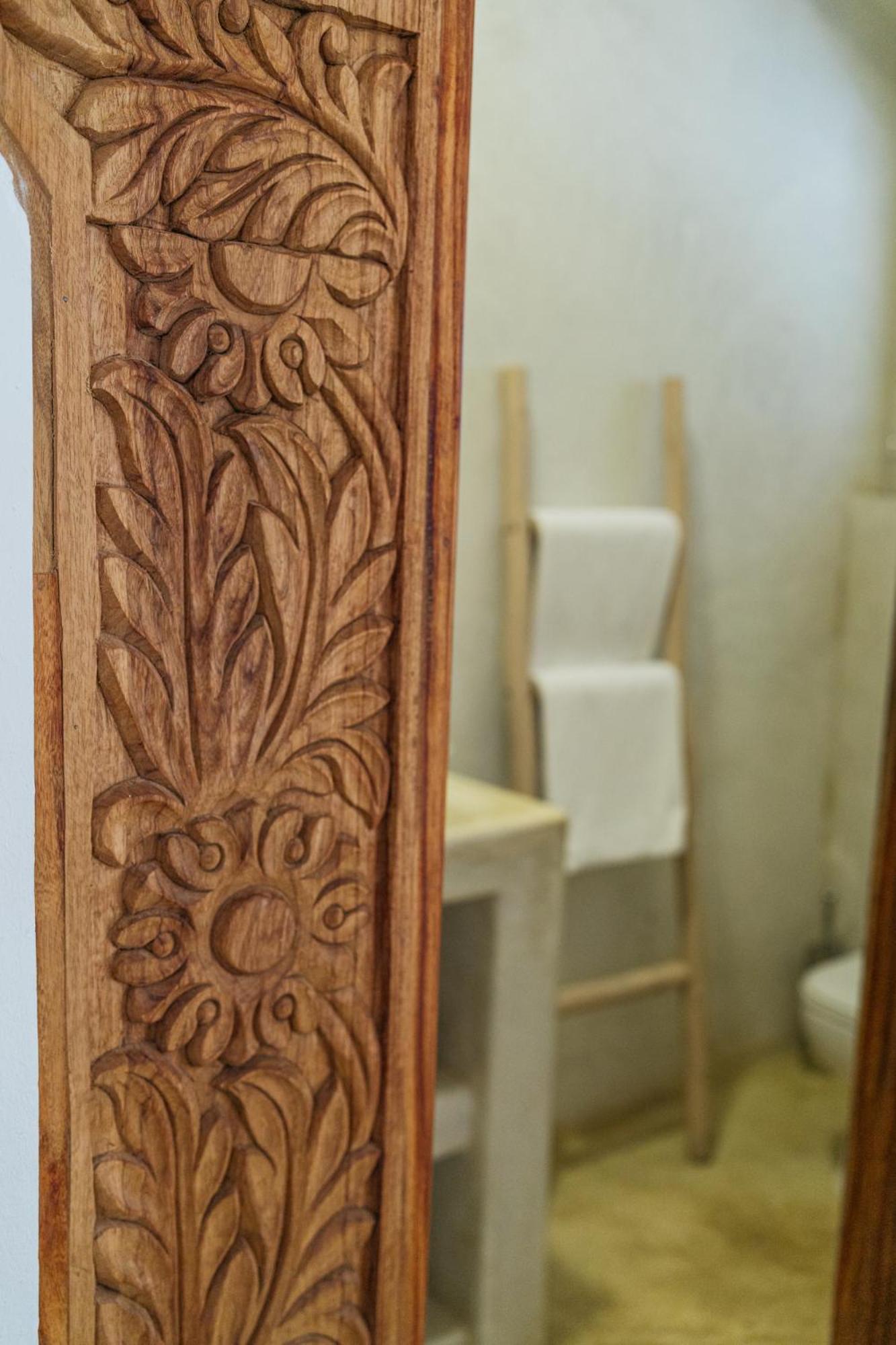 Sharazad Boutique Hotel ジャンビアニ エクステリア 写真