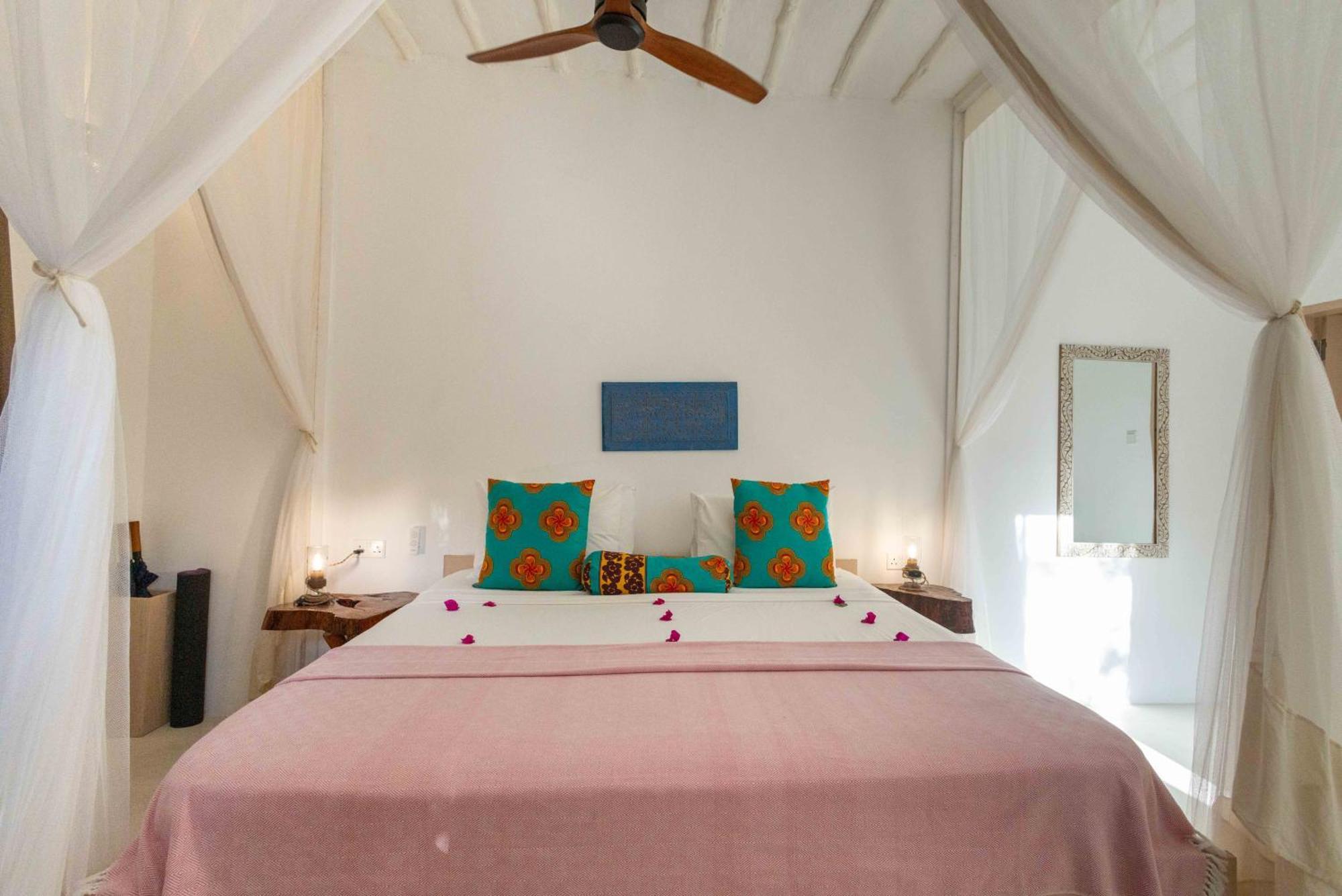 Sharazad Boutique Hotel ジャンビアニ エクステリア 写真