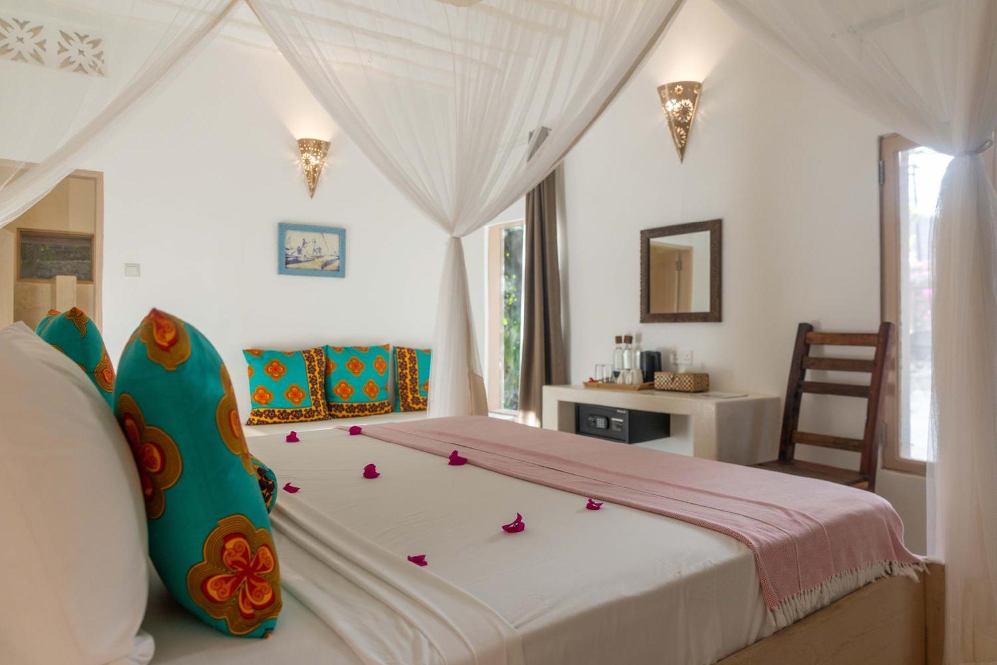Sharazad Boutique Hotel ジャンビアニ エクステリア 写真