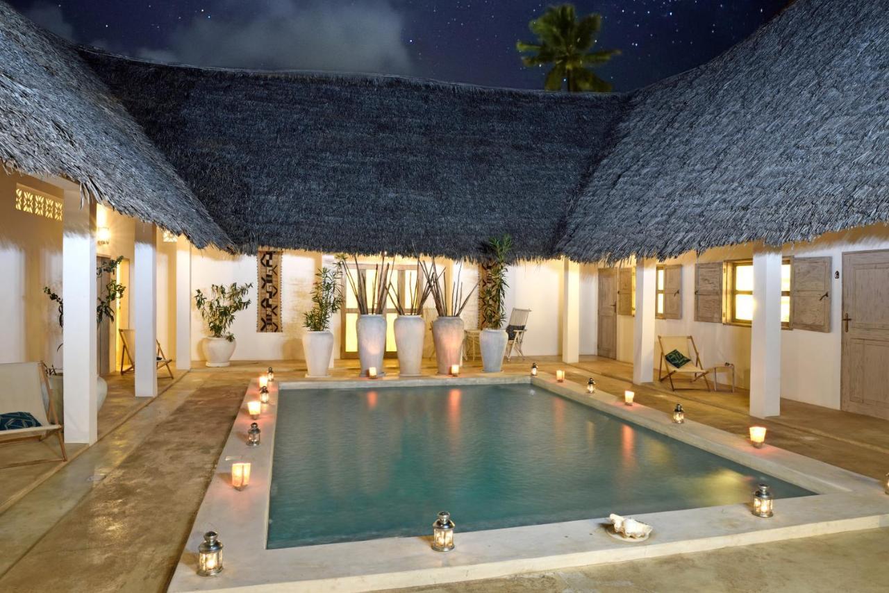 Sharazad Boutique Hotel ジャンビアニ エクステリア 写真